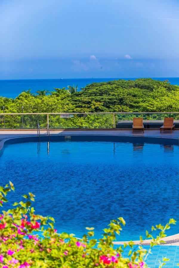 Linda Seaview Hotel Sanya Exterior photo