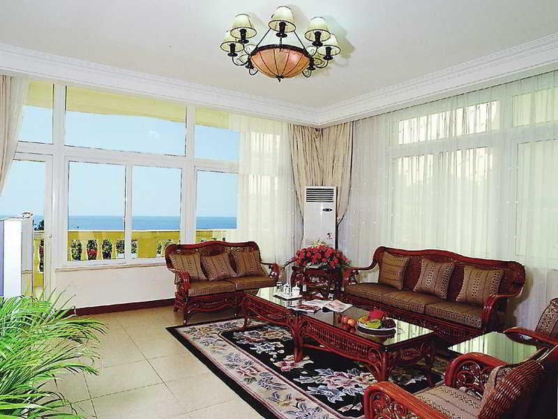 Linda Seaview Hotel Sanya Exterior photo