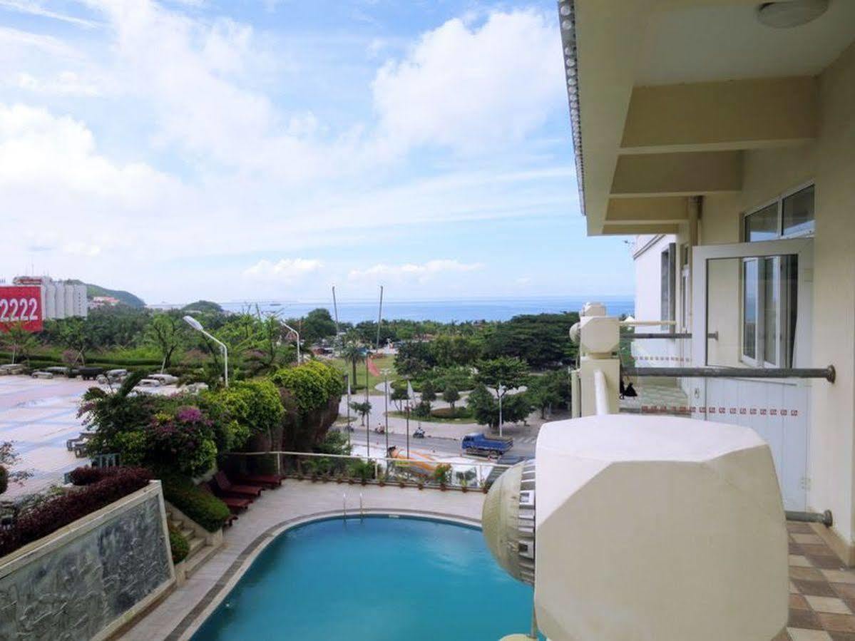 Linda Seaview Hotel Sanya Exterior photo